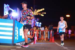 BIB: 330
                            <button type="button" onclick="openModal(22979490)" class="btn btn-primary btn-sm float-right btn-popup" data-toggle="modal" data-target=".modal-high-quality">
                        <i class="fas fa-shopping-cart"></i> Add to Cart
                    </button>
                                            <button type="button" onclick="isThisMe(22979490, true)" class="btn btn-success btn-sm float-right btn-popup btn-isme hidden" data-toggle="tooltip" data-placement="bottom" title="นี่คือรูปของคุณใช่ไหม คลิกที่นี่เพื่อเอาเข้าอัลบั้ม">
                        <i class="fas fa-plus"></i> Add to album
                    </button>
                    <button type="button" onclick="isThisMe(22979490, false)" class="btn btn-warning btn-sm float-right btn-popup btn-isnotme hidden">
                        <i class="fas fa-ban"></i> Remove from album
                    </button>